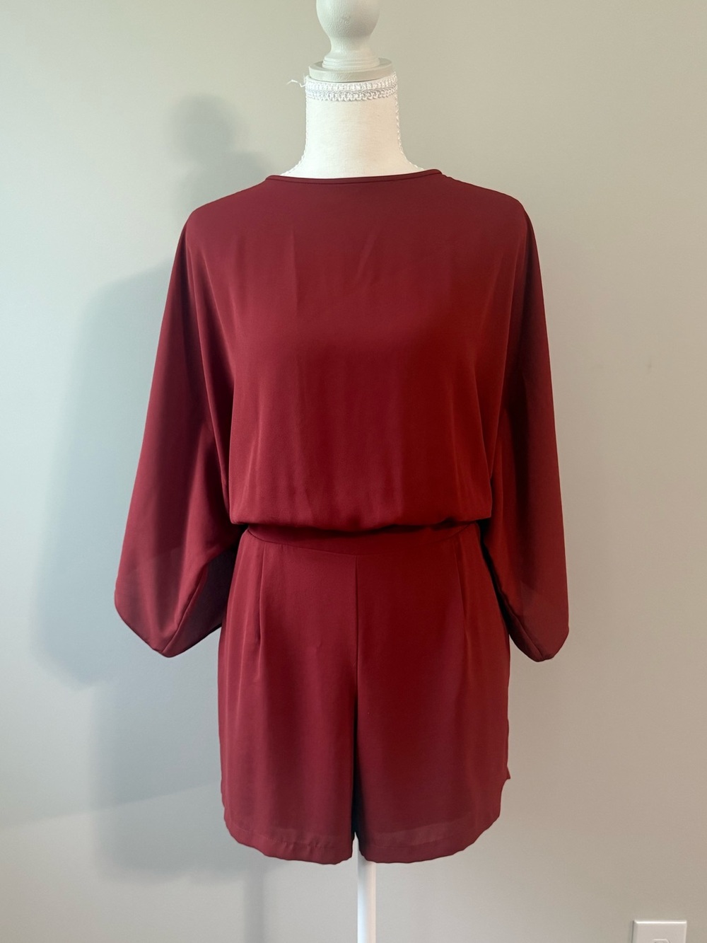White House Black Market Burgundy Dolman Sleeve Romper Size 8